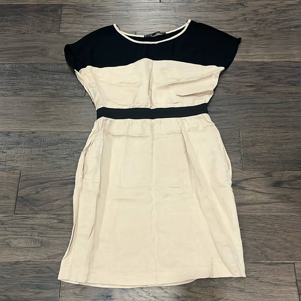 Zara dress medium